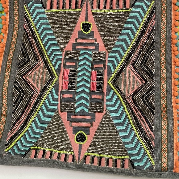 GARGOYLE EMBELLISHED GRAY HAND BEADED TOTE - Picture 3 of 7